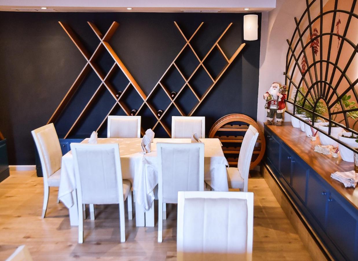 乔尔根酒店 Rinas 外观 照片