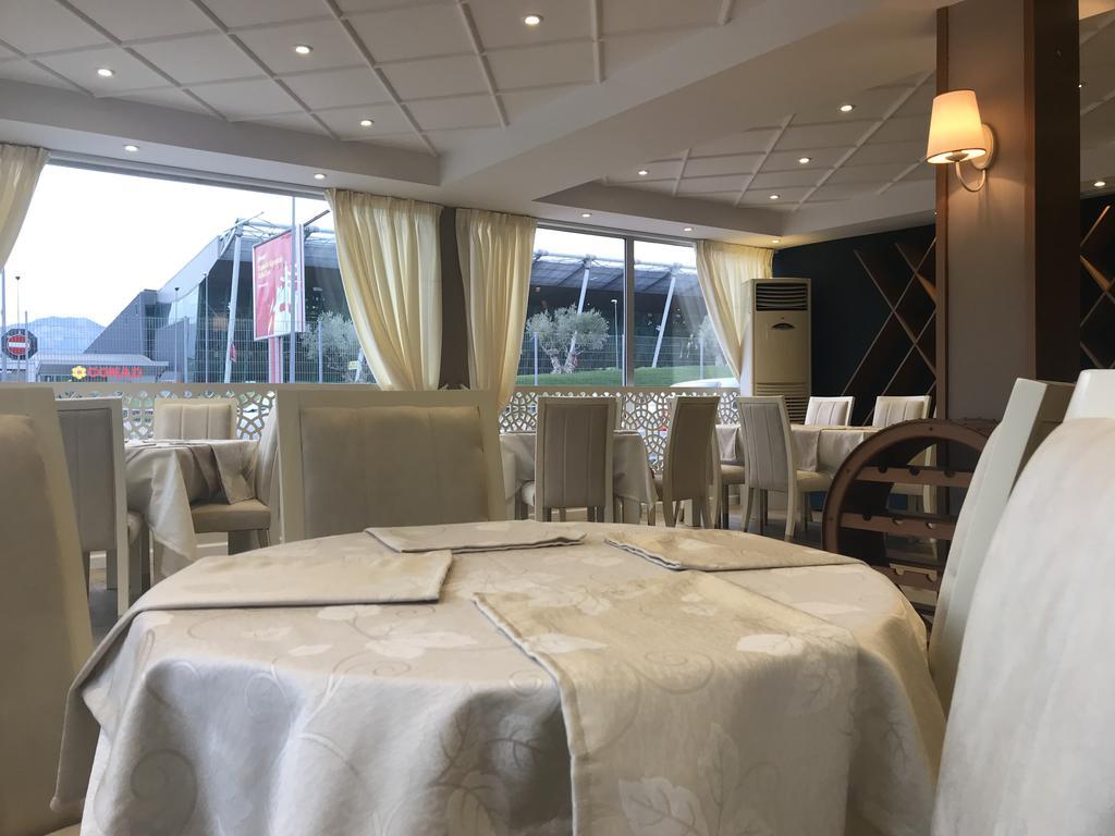 乔尔根酒店 Rinas 外观 照片